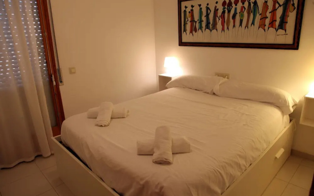 Apartamentos Laura Mar