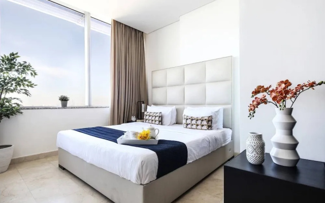 Stylish and Light Studio in Difc!