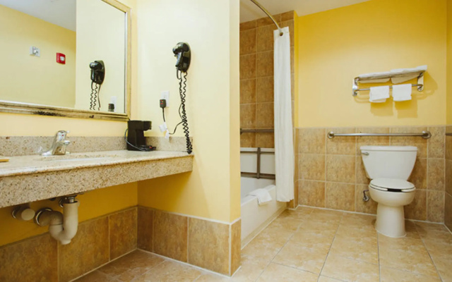 Scottish Inns & Suites East Sam Houston Parkway