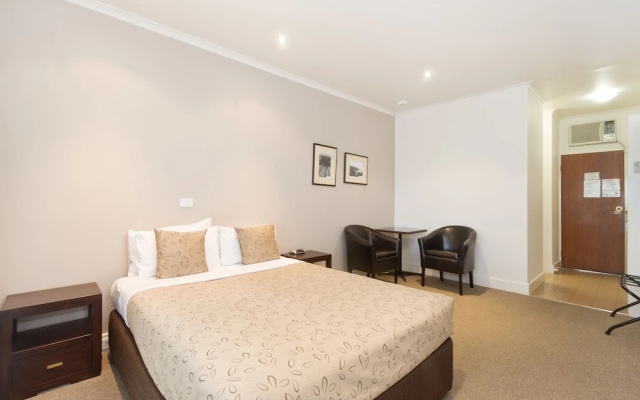 Sandhurst Motel