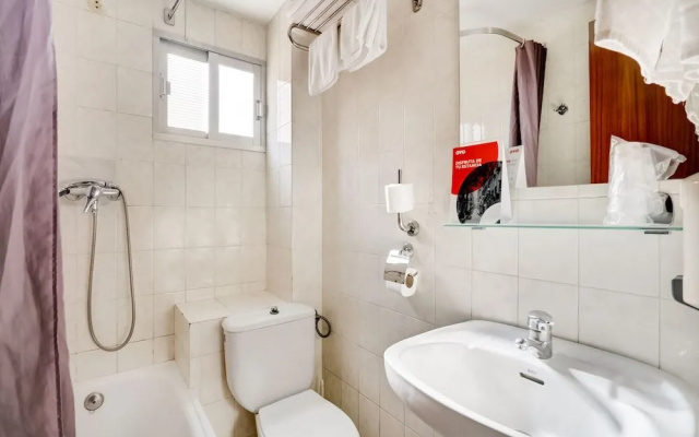 Oyo Hostal Luci Mar