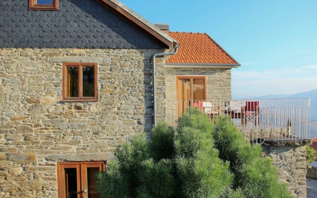Отель Holiday Villa in Douro Valley вид на фасад