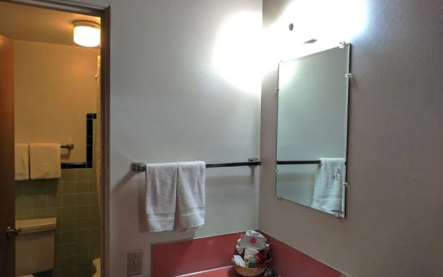 Prospector Motor Lodge