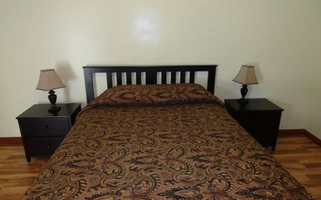 Elm Tree Motel