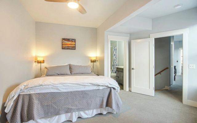 One-of-a-kind Riverside Condo in Downtown Salida