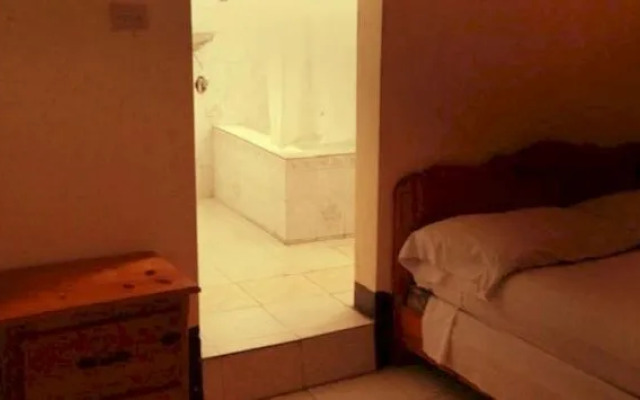 La Colline Hotel