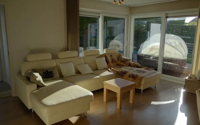 Apartment in Nieuwpoort With sea Views
