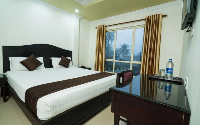 OYO 10428 Hotel Sandal Breeze