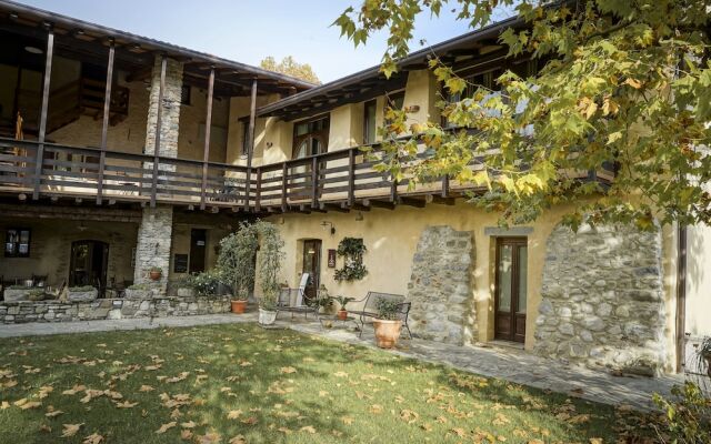 Отель Locanda Osteria Marascia Калольциокорте вид на фасад