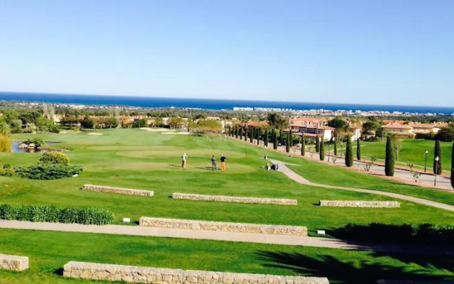 Almendros Club de Golf Bonmont Costa Dorada