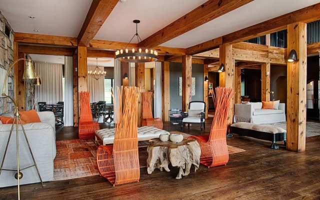 Hotel Domestique