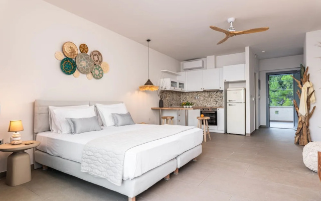 8Moons Boutique Apartments
