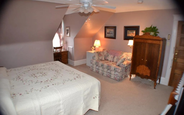 Keystone Inn Bed and Breakfast