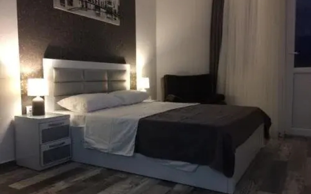 Apart Hotel Irida