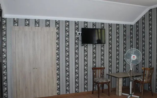 Guesthouse on Tamar Mefe St.14
