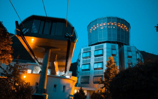 Dajti Tower - Hotel Belvedere вид на фасад