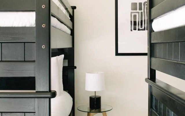 Pacifica by AvantStay | Ocean Getaway w/ Sunset Views | Sleeps 24!