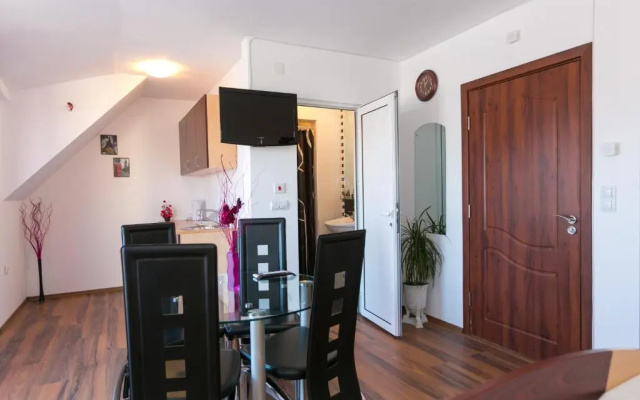 Guest Rooms Tivona