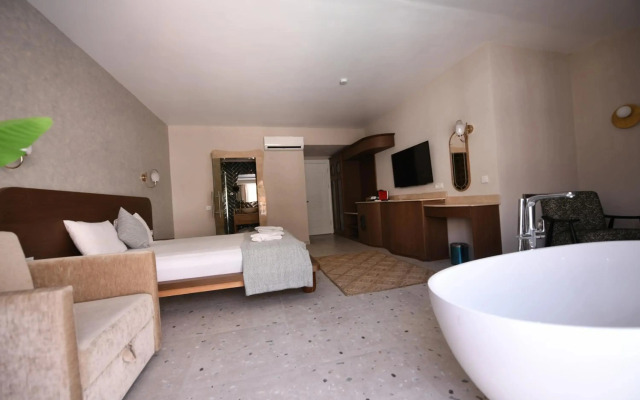 Montebello Deluxe