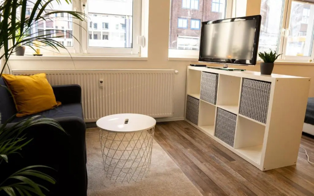 FULL HOUSE Studios - Orange Apartment - NETFLIX, WiFi inkl