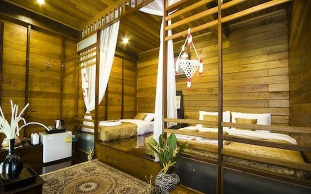 Ruen Tubtim Hotel