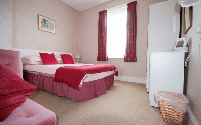 Marine Parade Hotel