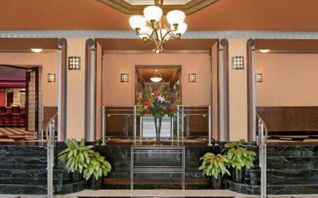 Отель Kimpton Carlyle Hotel Dupont Circle США, Вашингтон - отзывы, цены и фото номеров - забронировать отель Kimpton Carlyle Hotel Dupont Circle онлайн вид на фасад