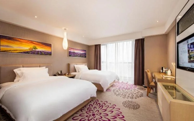 Lavande Hotels Changde Happy Mall Railway Station Store