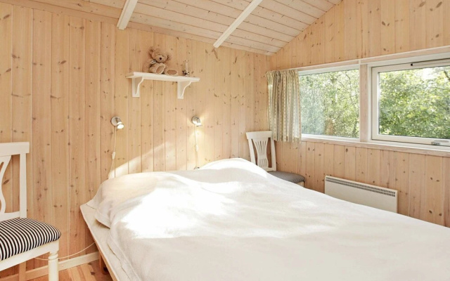 Alluring Holiday Home in Hemmet With Whirlpool