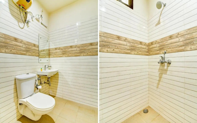 Fabhotel Solitaire Inn