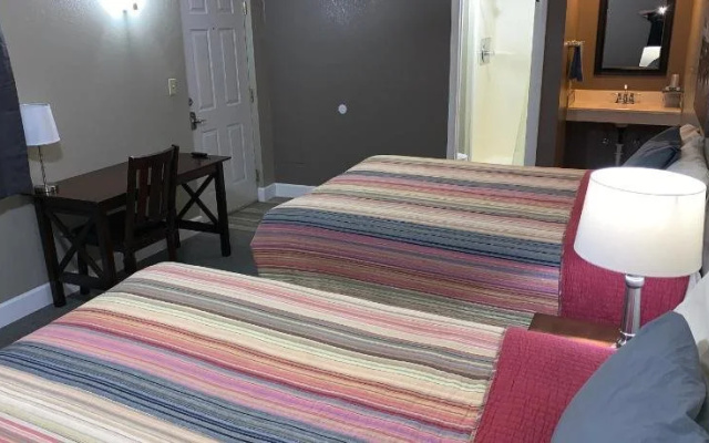 LuLus Sleep Ezze Motel
