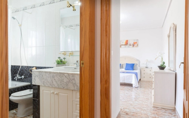 Fidalsa Grand White House