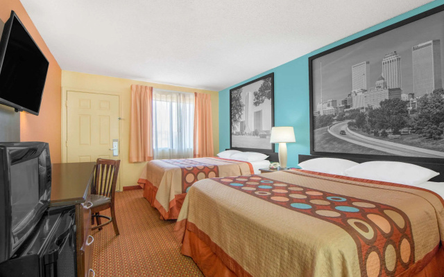 Super 8 by Wyndham Tulsa/Route 66