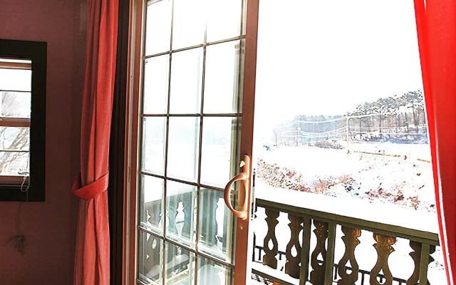 Daegwallyeongdorothy Pension
