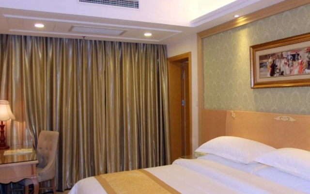 Vienna Hotel