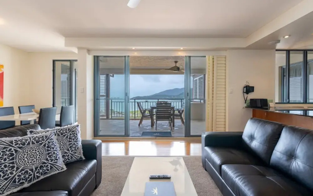 Ocean Pearl - Airlie Beach