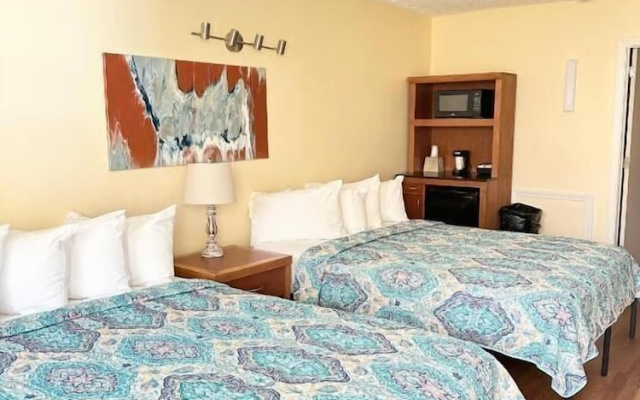 Abellona Inn & Suites