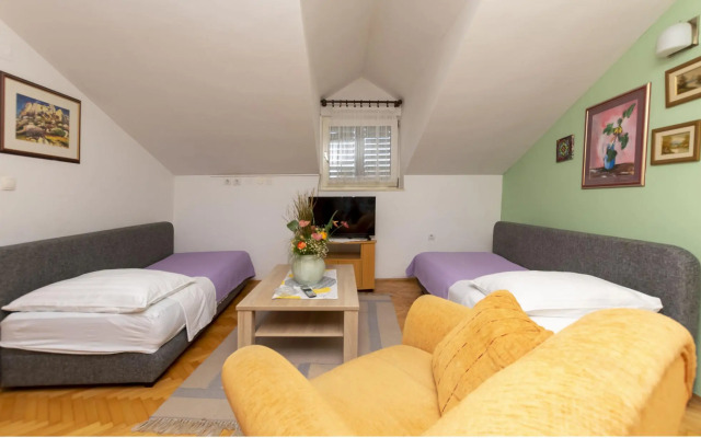 Apartment Ivanka in Omis