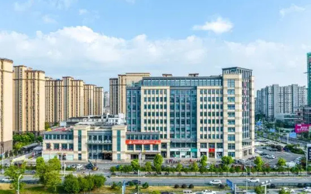 Wanfei Modern Hotel (Yangzhou Aobang Plaza Grand Canal Museum)