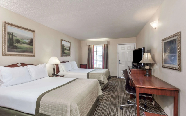 Baymont by Wyndham Hickory