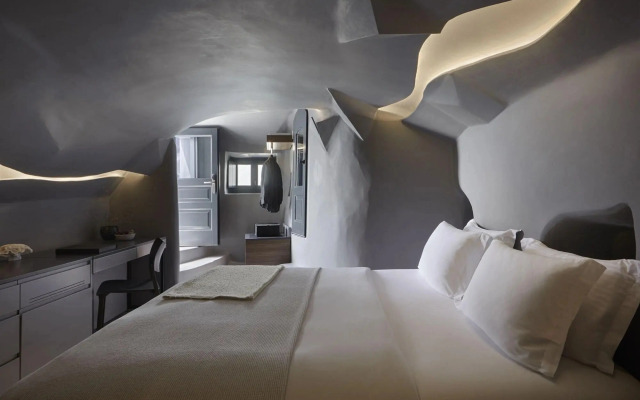 Kivotos Santorini - Preferred Hotels & Resorts