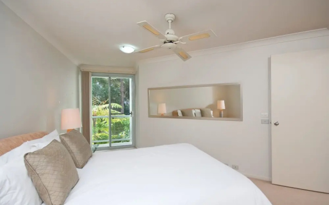 Bagnalls Beach Apartment, Unit 3/153 Government Road