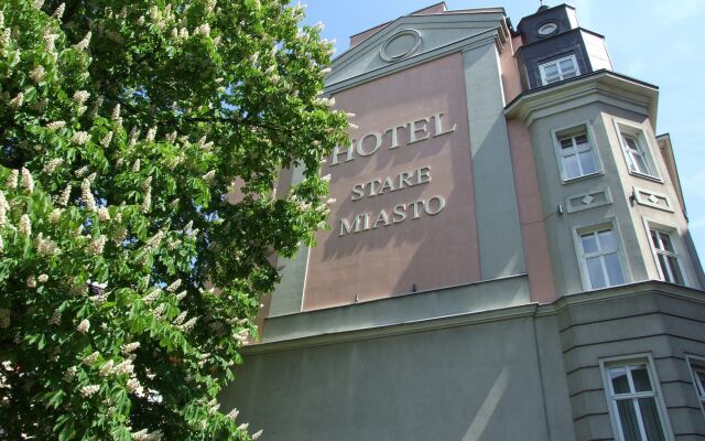 Отель Stare Miasto Польша, Познань - отзывы, цены и фото номеров - забронировать отель Stare Miasto онлайн вид на фасад