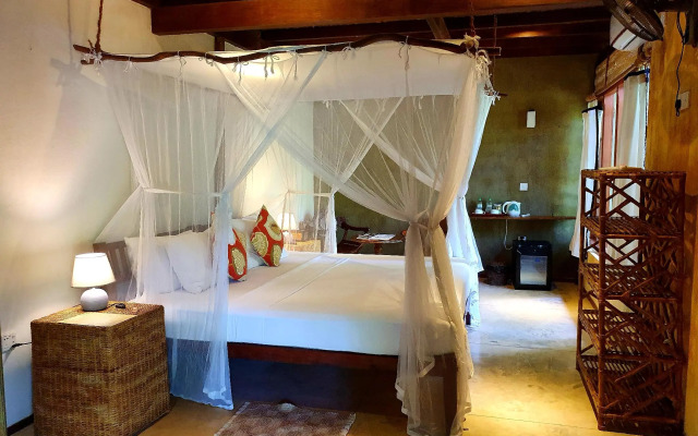 Dunes Unawatuna Hotel