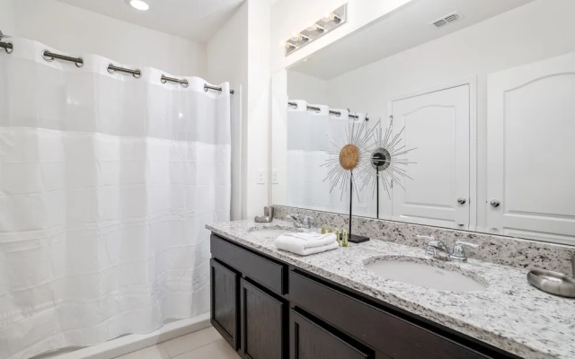 Gorgeous 7Bd Hm-pool/spa-wifi-5264oa