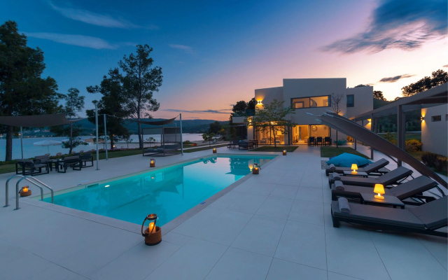 Ti Amo Secrets Diaporos Island Villas