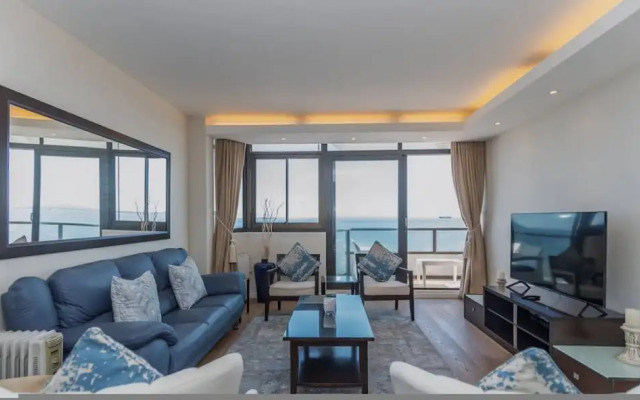 Secure One Bed Uninterrupted Ocean Views