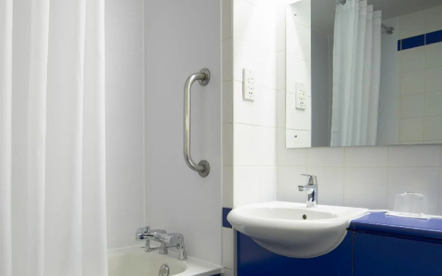 Travelodge Cambridge Fourwentways
