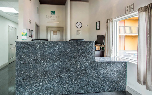 Quality Inn Davenport - Maingate South