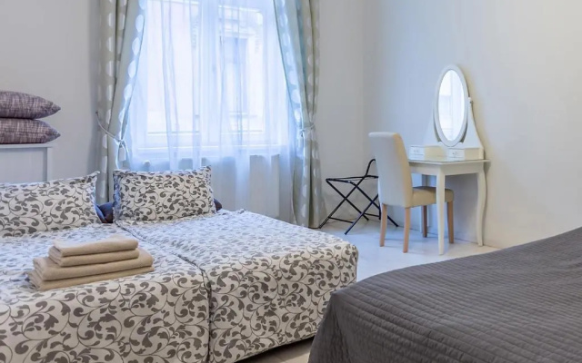 Goldcentral Apartment Grand Boulevard